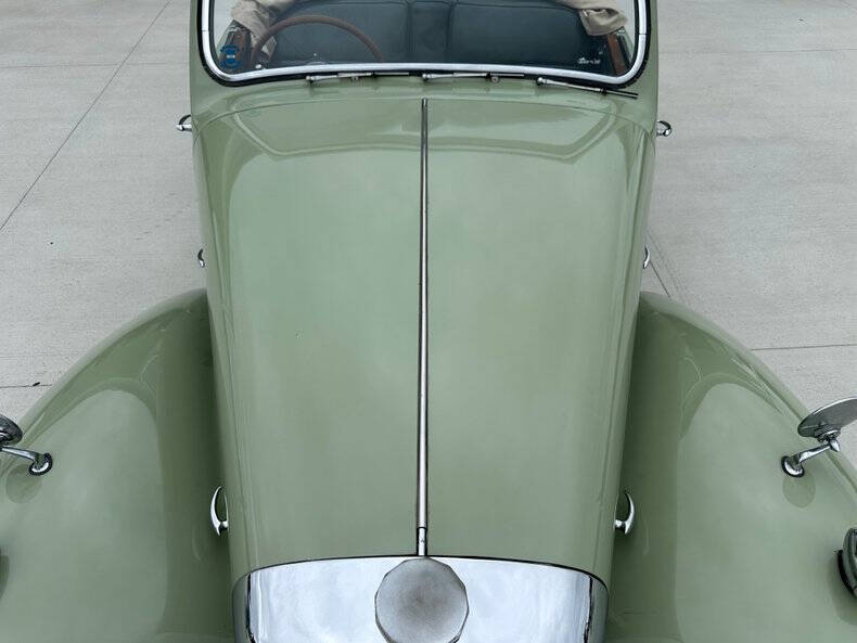 1947 Triumph 1800