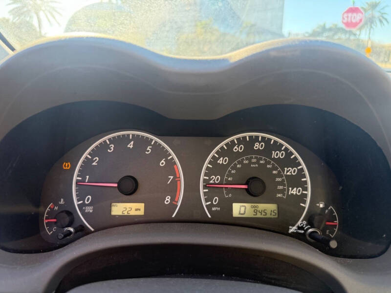 2010 Toyota Corolla LE