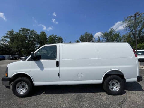 2025 Chevrolet Express 2500