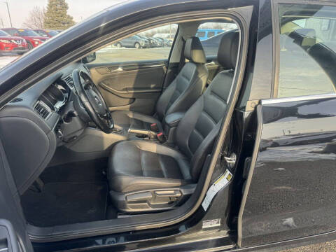 2016 Volkswagen Jetta