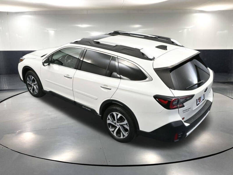 2022 Subaru Outback Touring XT