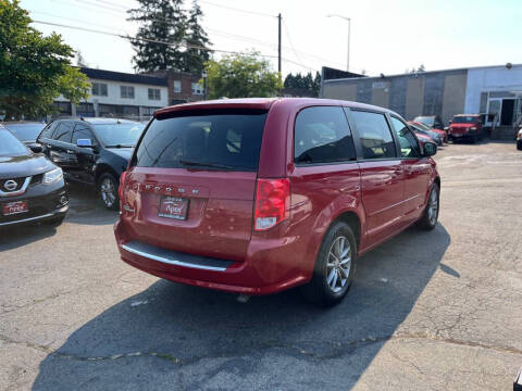 2016 Dodge Grand Caravan SE