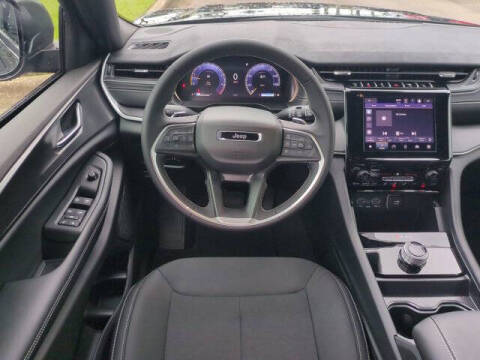 2025 Jeep Grand Cherokee L Laredo X