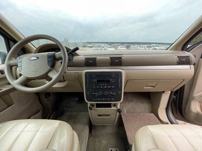 2006 Ford Freestar SE