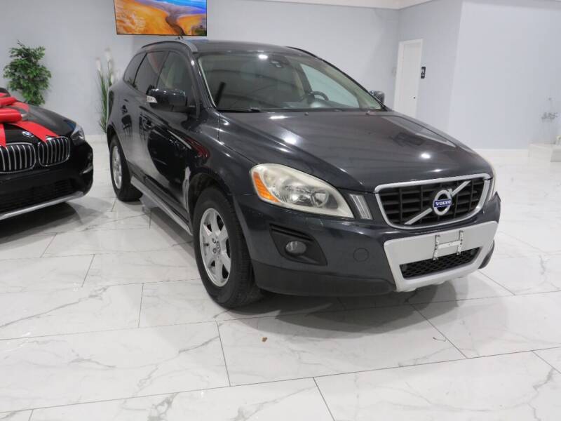 2010 Volvo XC60 for sale at Dealer One Auto Credit in Oklahoma City OK