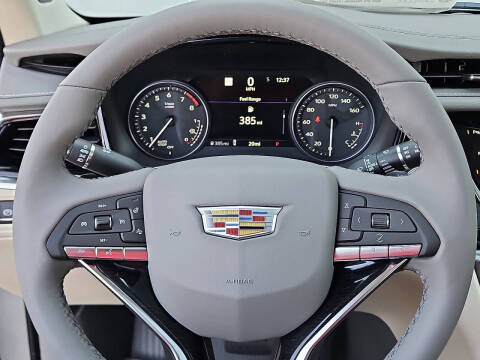 2025 Cadillac XT6 Premium Luxury