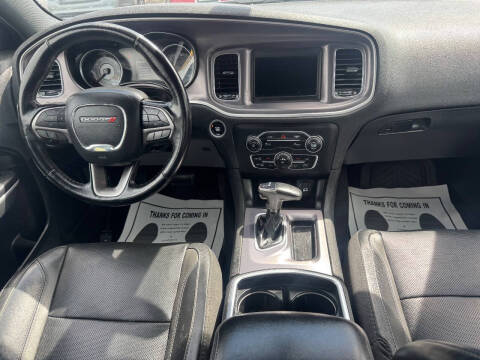 2019 Dodge Charger SXT