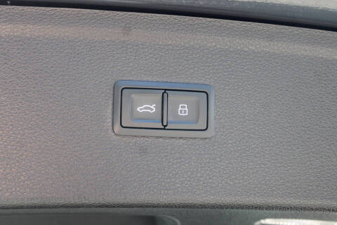 2018 Audi Q5 2.0T quattro Premium Plus