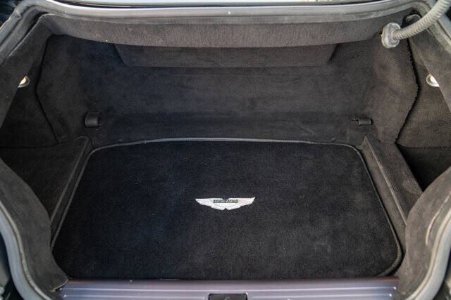 2010 Aston Martin DB9 37