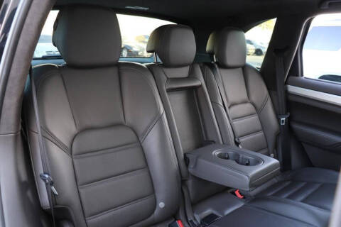 2015 Porsche Cayenne Turbo