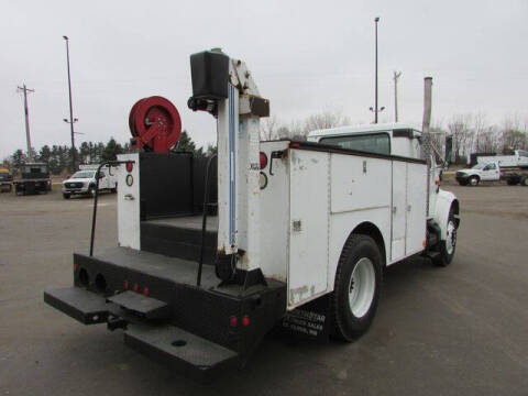 2001 International 4700