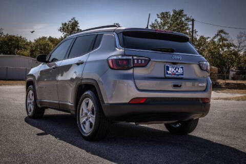 2022 Jeep Compass Latitude