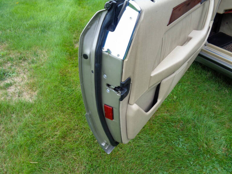 1995 Mercedes-Benz E-Class E 320