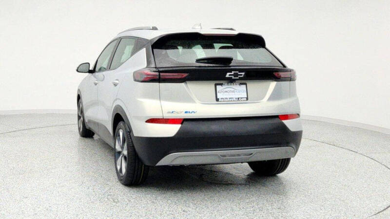 2022 Chevrolet Bolt EUV LT