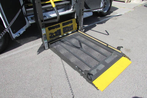 2011 Ford E-Series E-350 SD