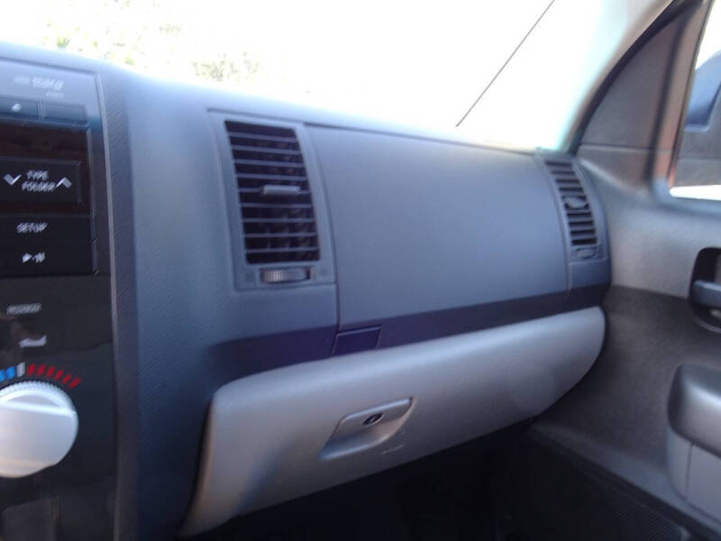 2012 Toyota Tundra Grade