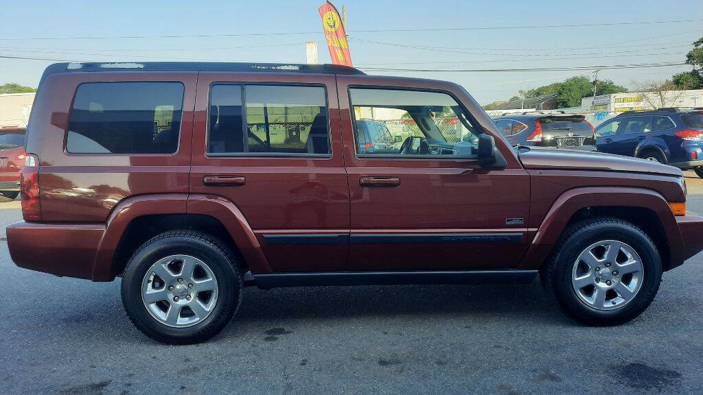 RUST 2007 Jeep Commander Sport Sport 4dr SUV 4WD 1