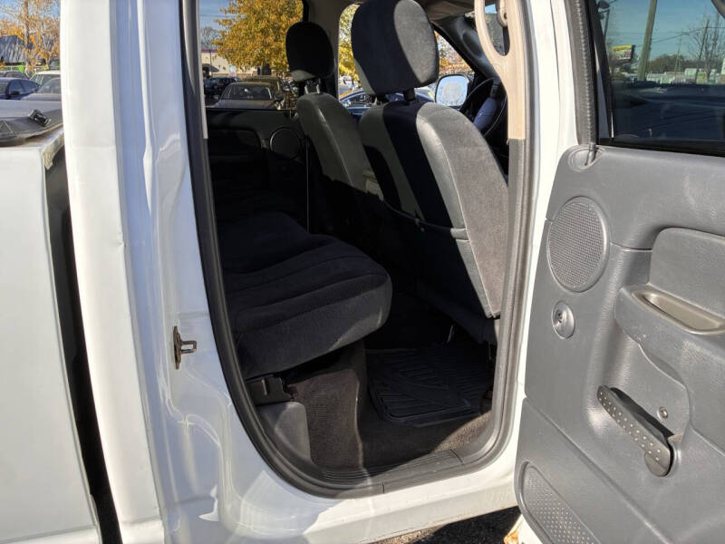 2004 Dodge Ram 1500 SLT