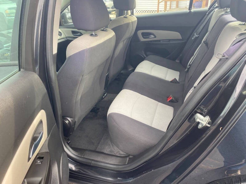 2014 Chevrolet Cruze LS Auto