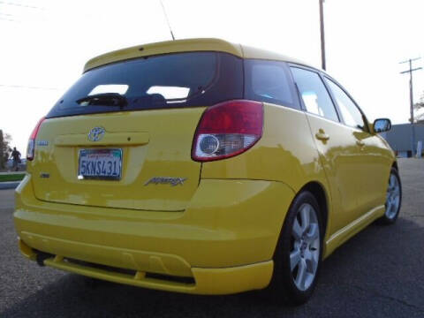 2004 Toyota Matrix XRS