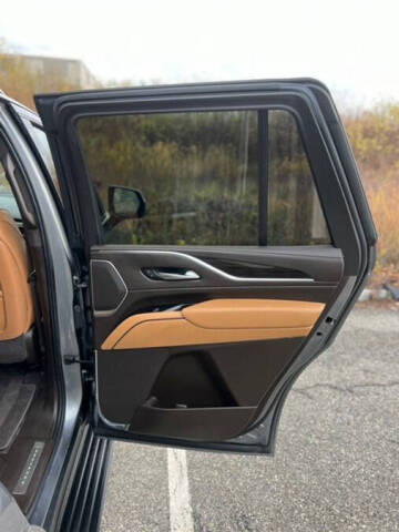 2021 Cadillac Escalade Sport