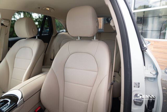 2019 Mercedes-Benz GLC GLC 300