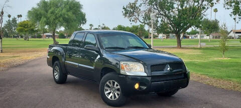 2008 Mitsubishi Raider LS