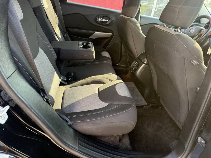 2018 Jeep Cherokee Latitude