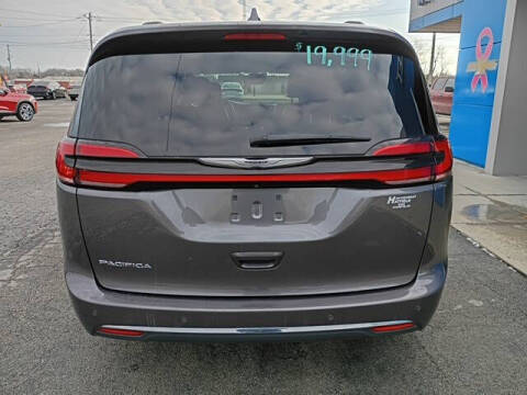2022 Chrysler Pacifica Touring L