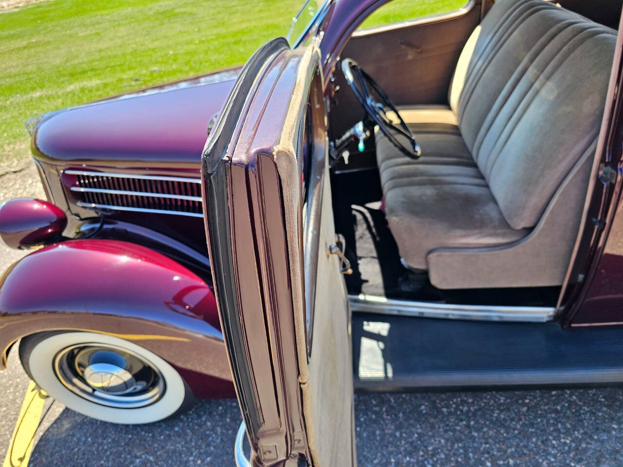 1936 Ford 68 5 Window Coupe 186