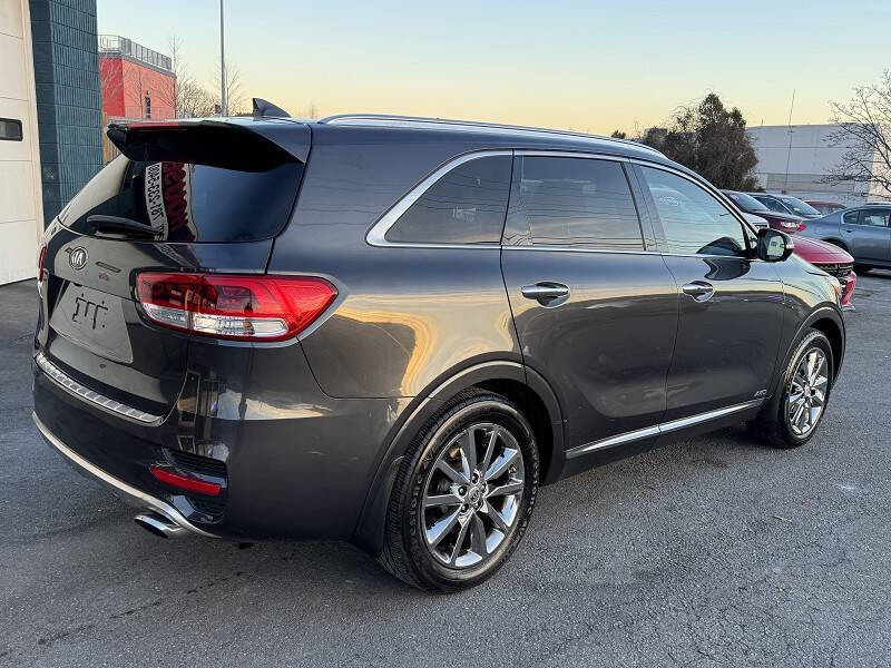2016 Kia Sorento SX Limited V6