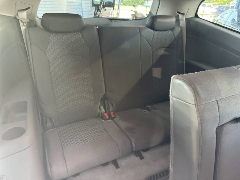 2012 Chevrolet Traverse LT