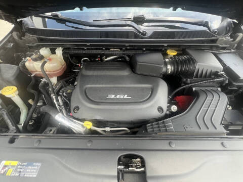 2017 Chrysler Pacifica Touring-L Plus
