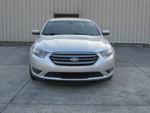 2015 Ford Taurus SEL