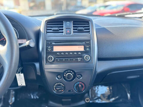 2017 Nissan Versa 1.6 S