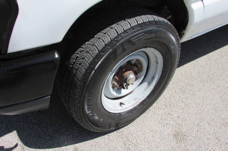 2011 Ford E-Series E-350 SD