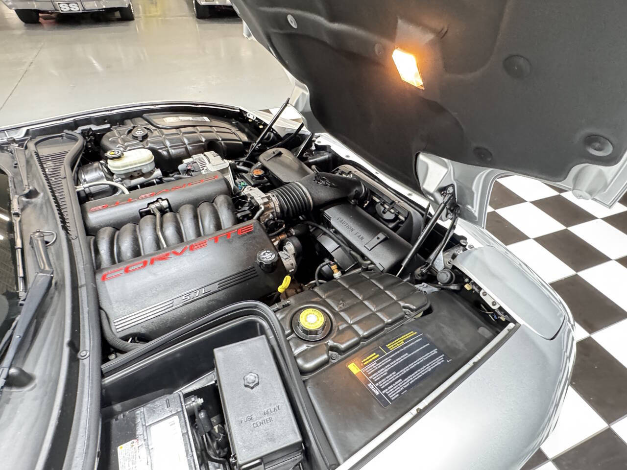 2002 Chevrolet Corvette 42