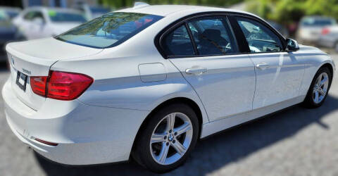 2012 BMW 3 Series 328i