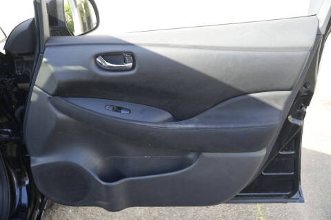 2017 Nissan LEAF S