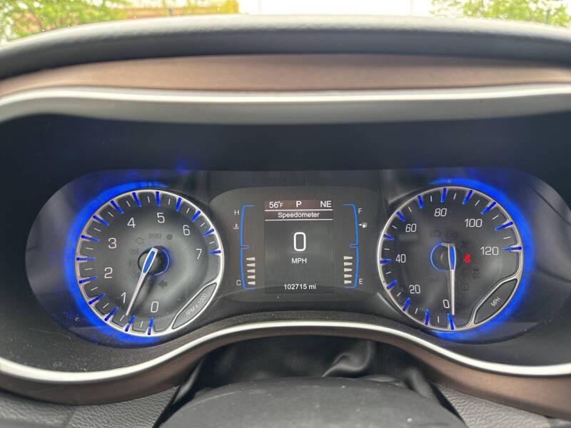 2017 Chrysler Pacifica Touring