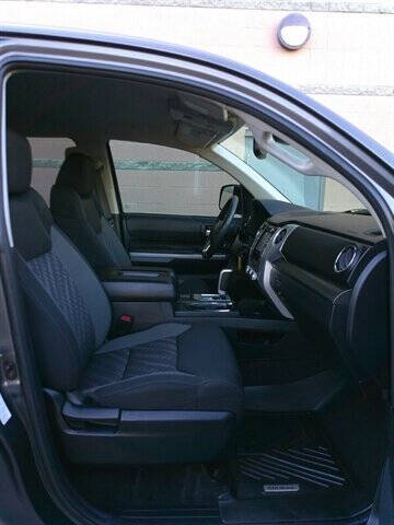 2018 Toyota Tundra SR5