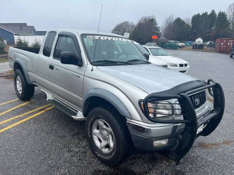 2004 Toyota Tacoma for sale at UpCountry Motors in Taylors SC