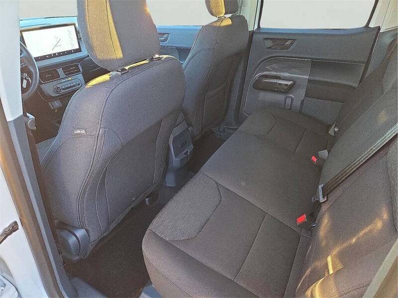 2025 Ford Maverick XL