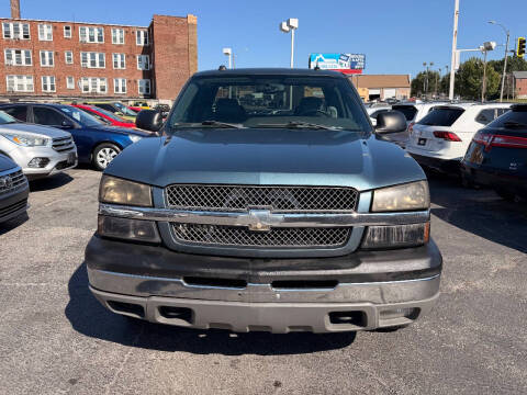 2005 Chevrolet Silverado 1500 Work Truck