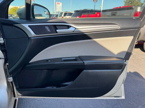 2017 Ford Fusion Hybrid S