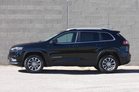 2019 Jeep Cherokee for sale at Axtell Motors in Troy MI