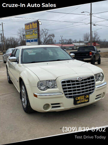 2006 Chrysler 300 for sale at Cruze-In Auto Sales in East Peoria IL