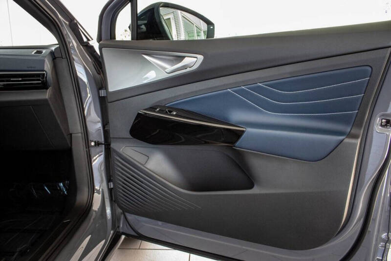 2025 Volkswagen ID.4 Pro S Plus