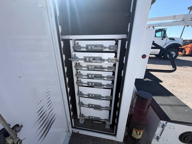 2018 Kenworth T270