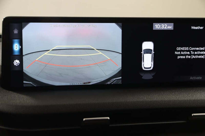 2022 Genesis GV70 2.5T Standard